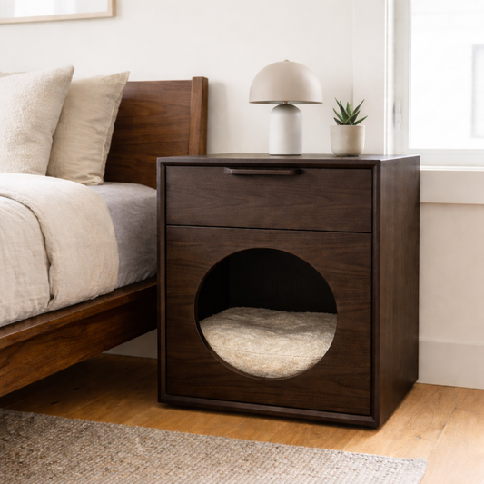 Solid Wood Nightstand with Built-in Cat Bed – Modern Bedside Table with Pet House Kitchnce